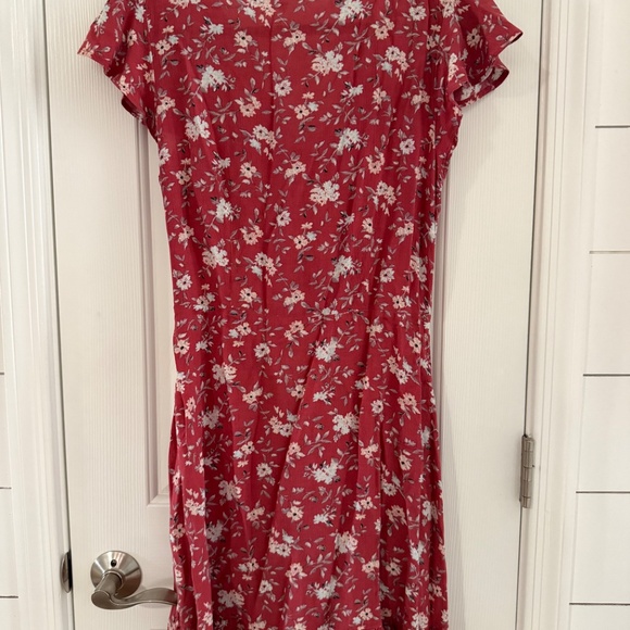 Pretty Floral Dress - Picture 3 of 3